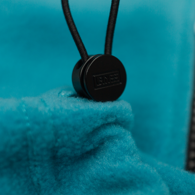 BLACK/TURQUOISE FULL-ZIP